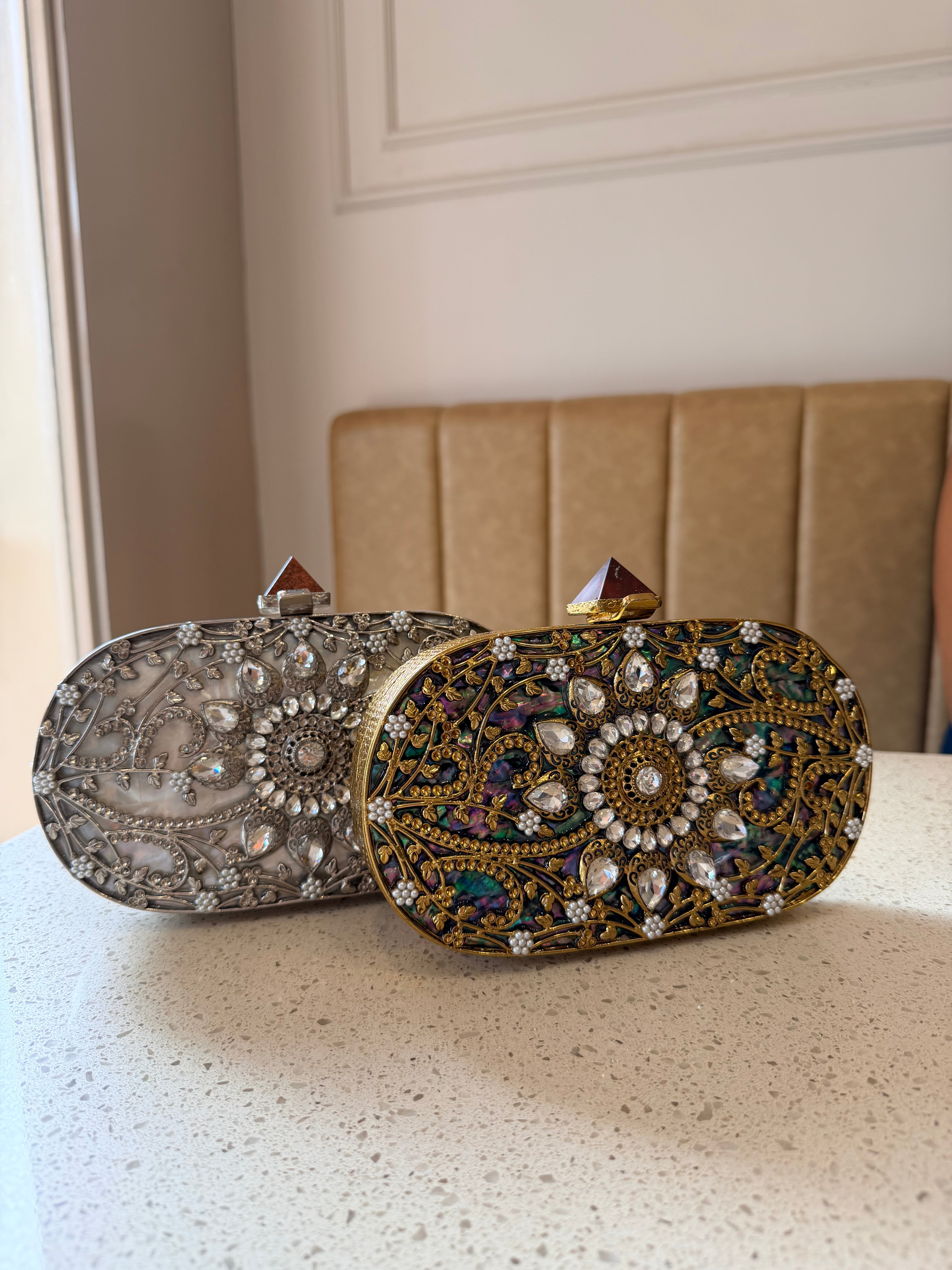 Rajwada Clutch