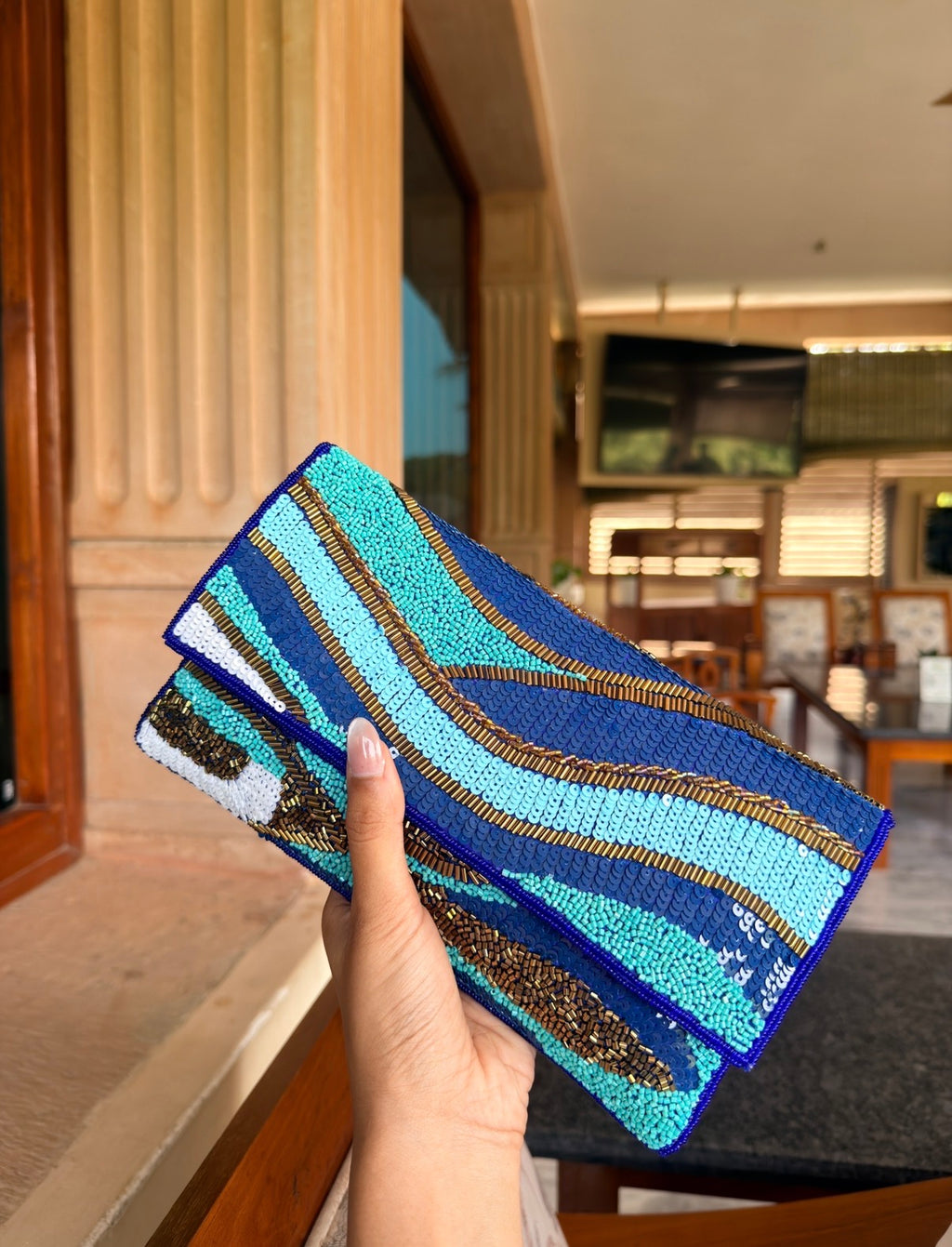 Sapphire waves