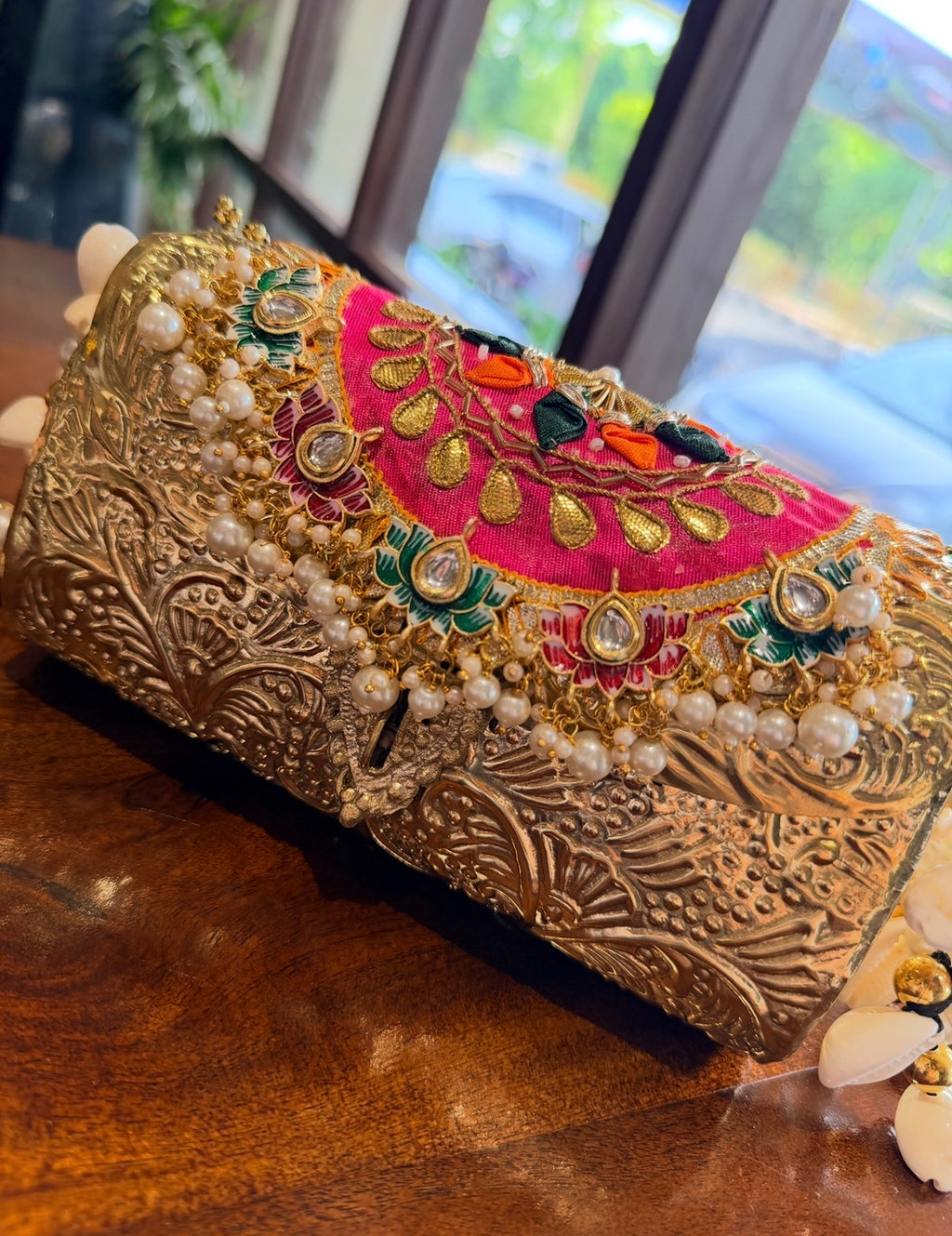 Maharani Clutch