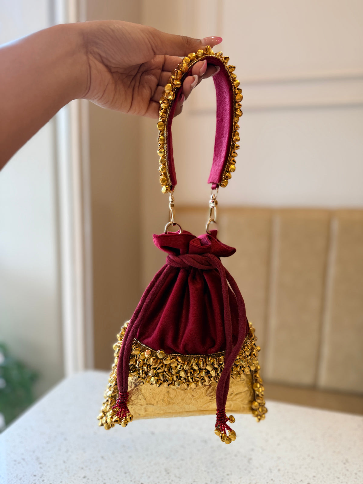 Jhankar Velvet Heritage Potli