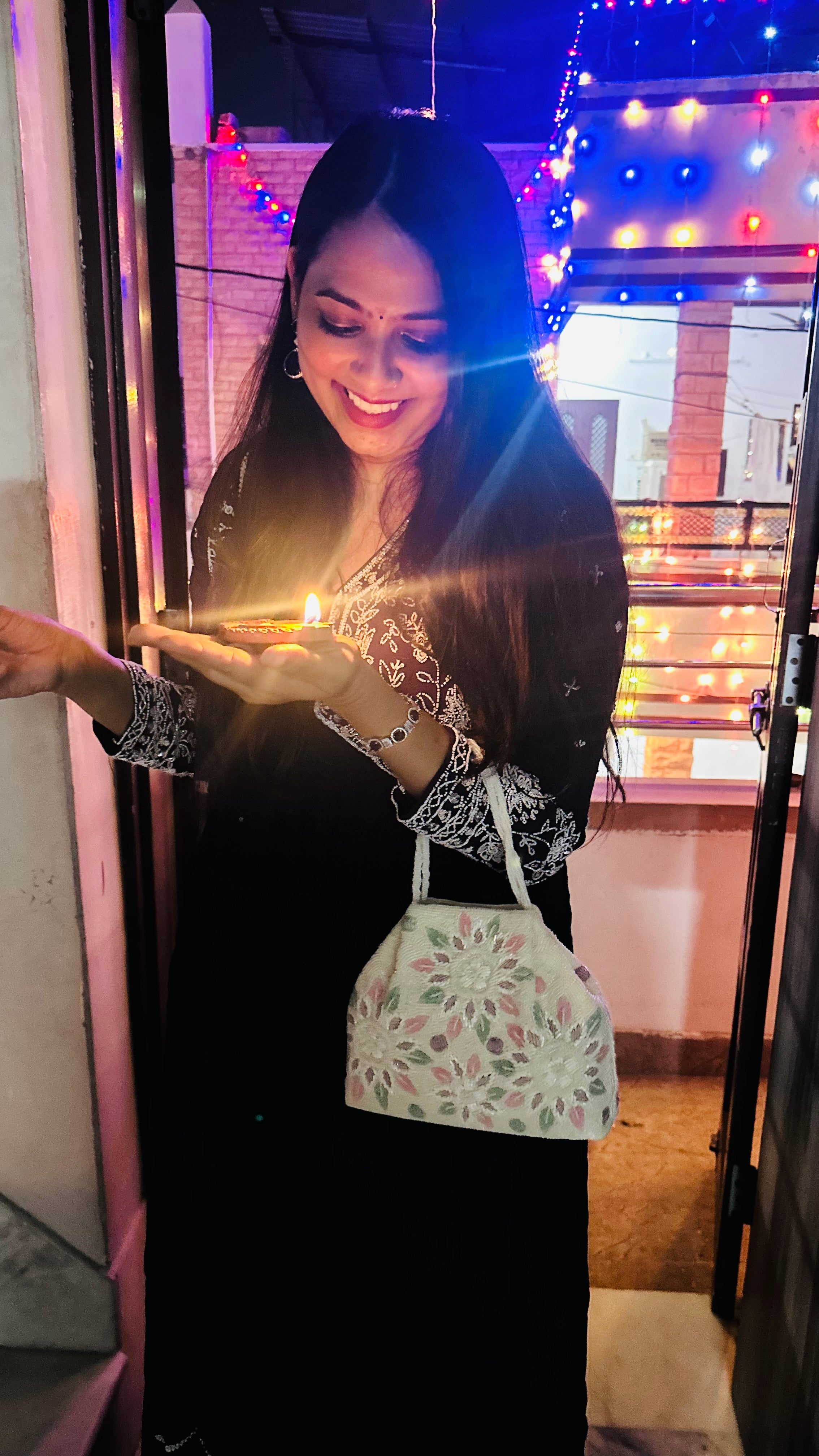 Magnetic Mohini 1.0