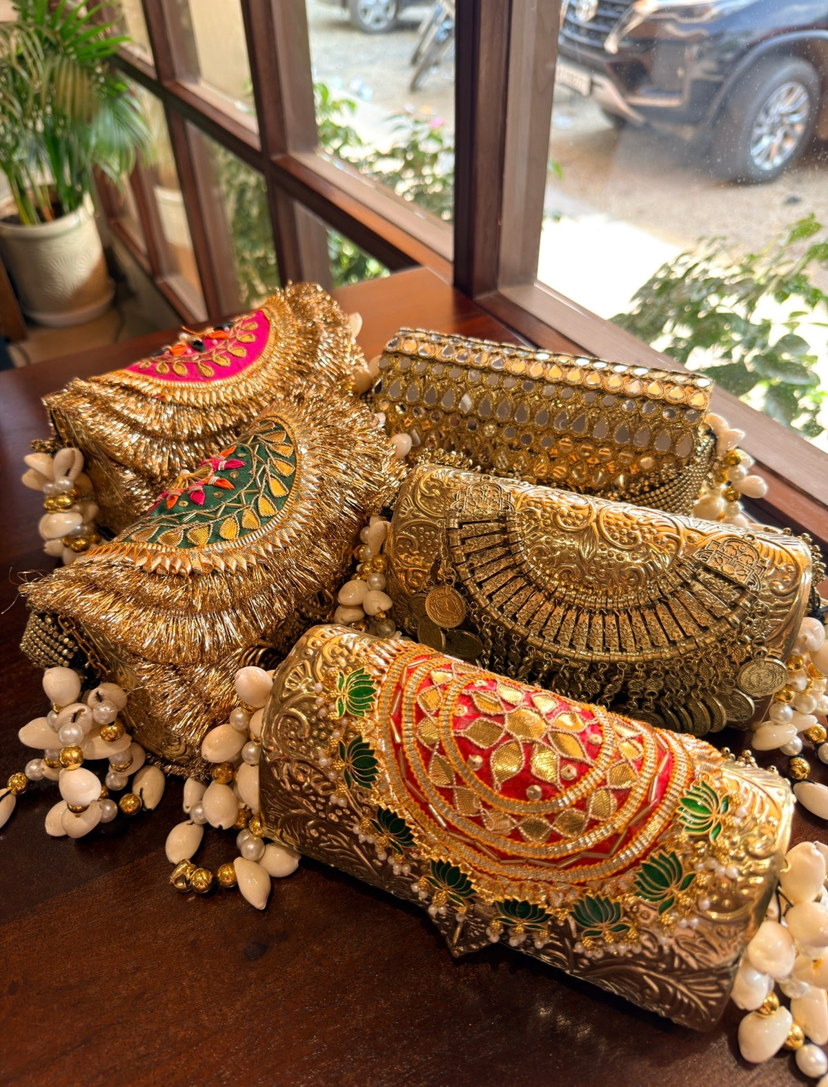 Maharani Clutch