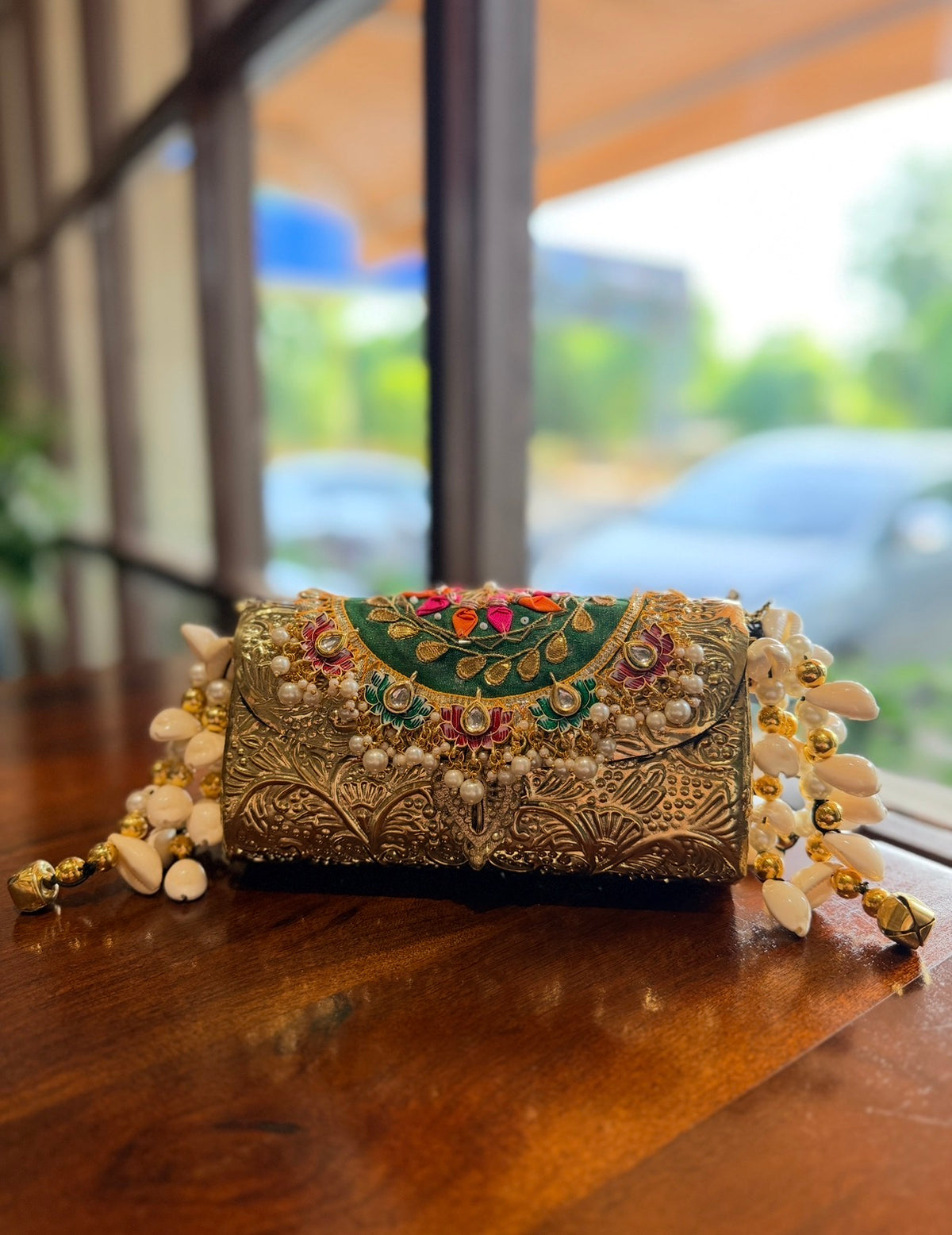 Maharani Clutch