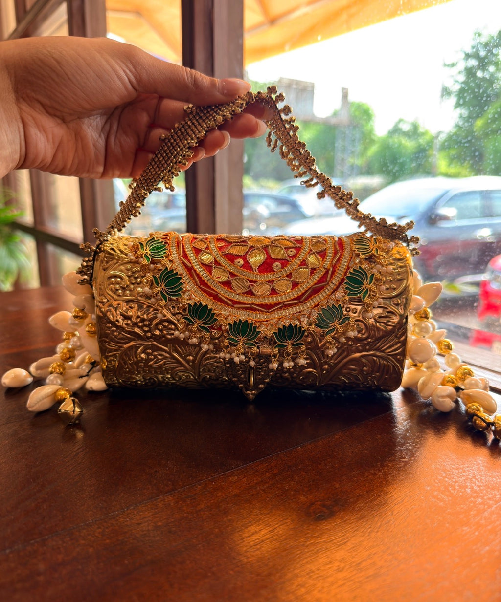 Maharani Clutch