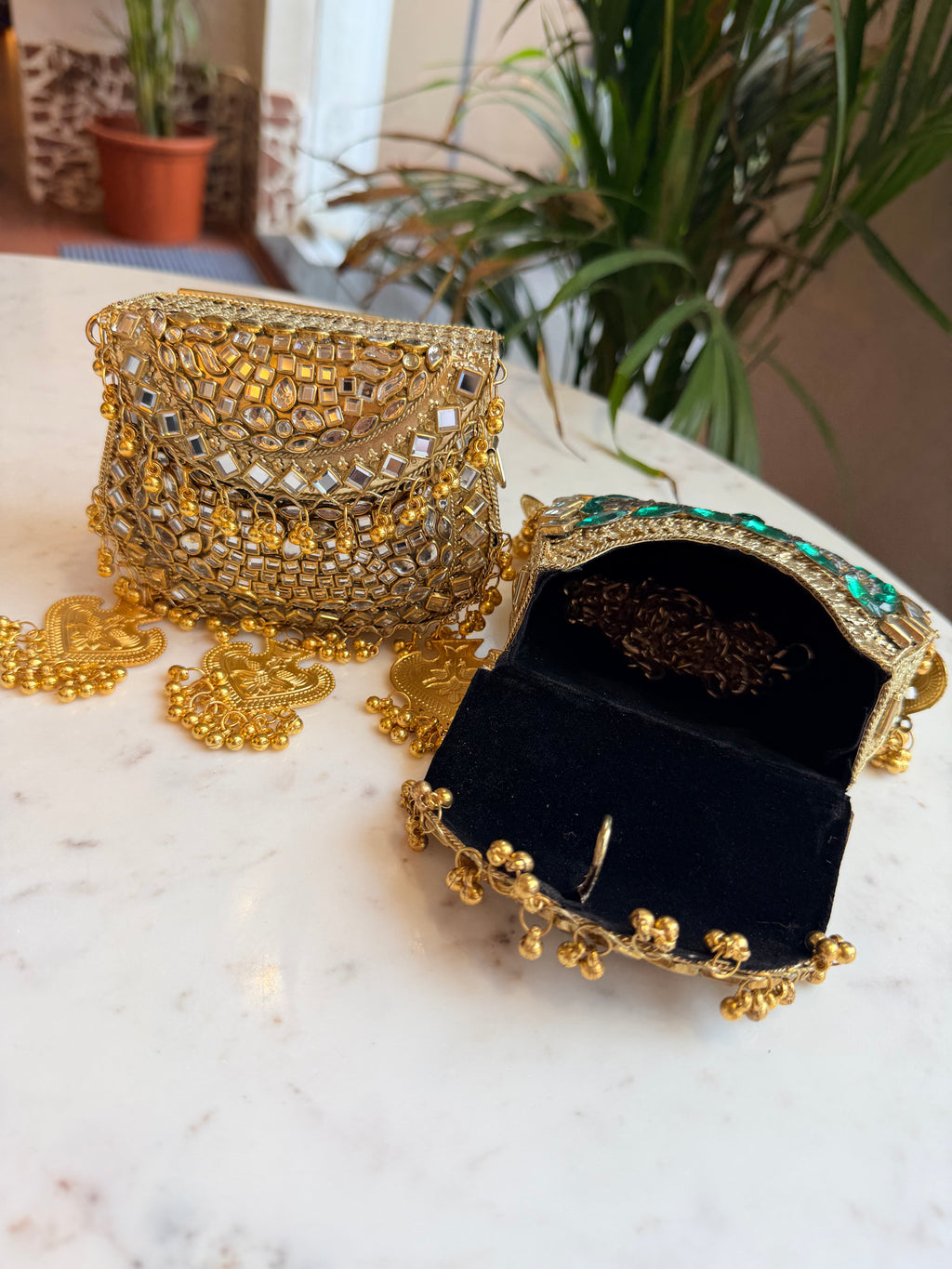 Mini Kundan Clutch