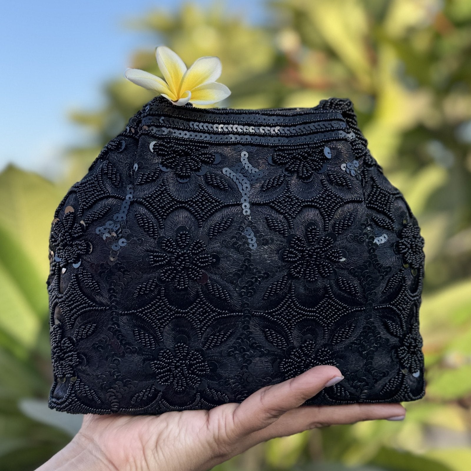 Magnetic Mohini 2.0 Statement Evening Bag