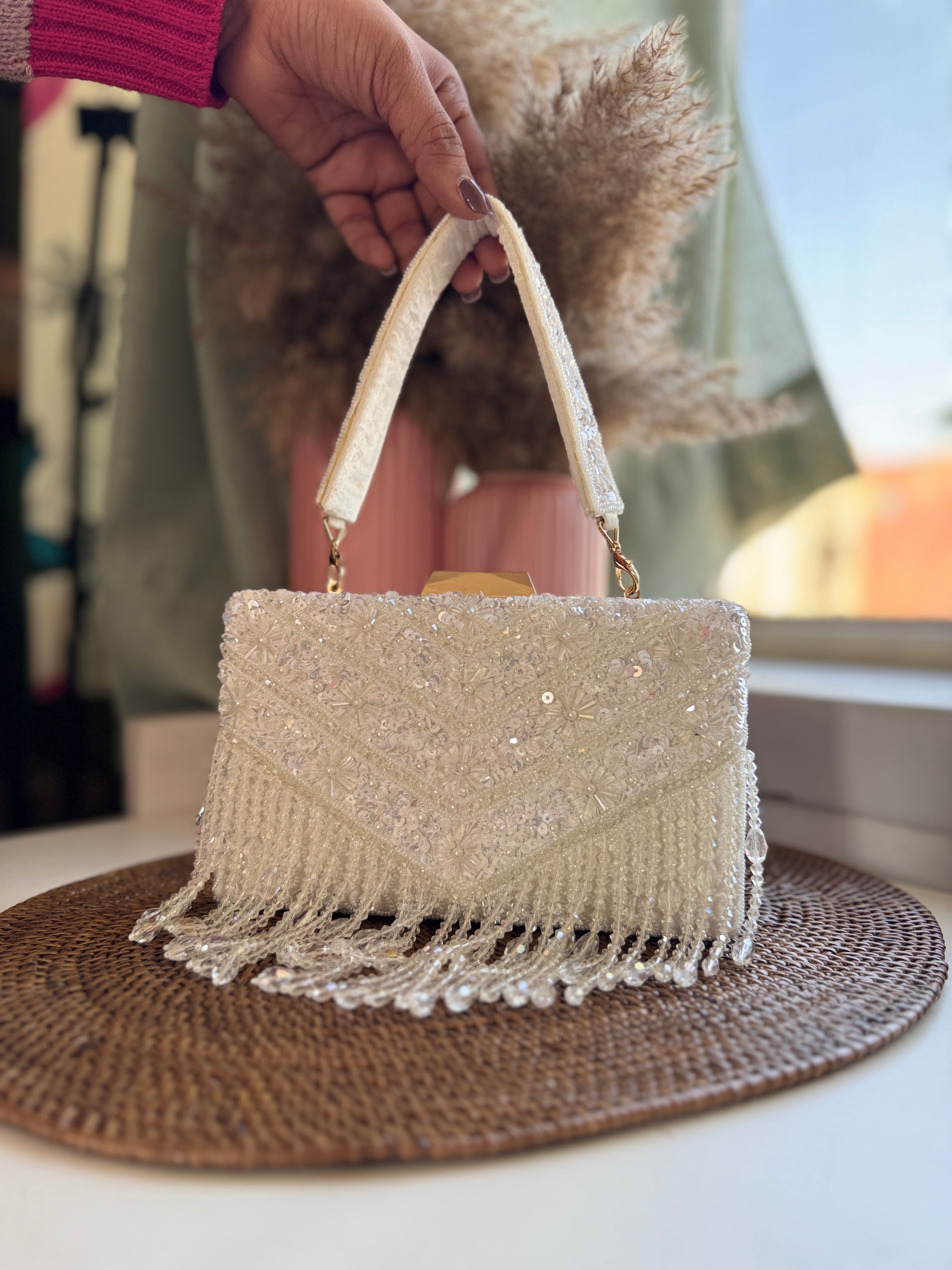 Aarohi Elegant Evening Clutch