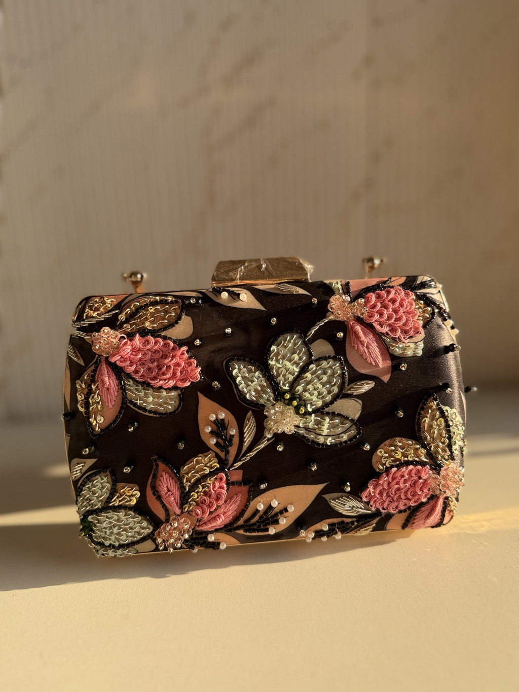 Floral Echoes Digital Clutch - view 15