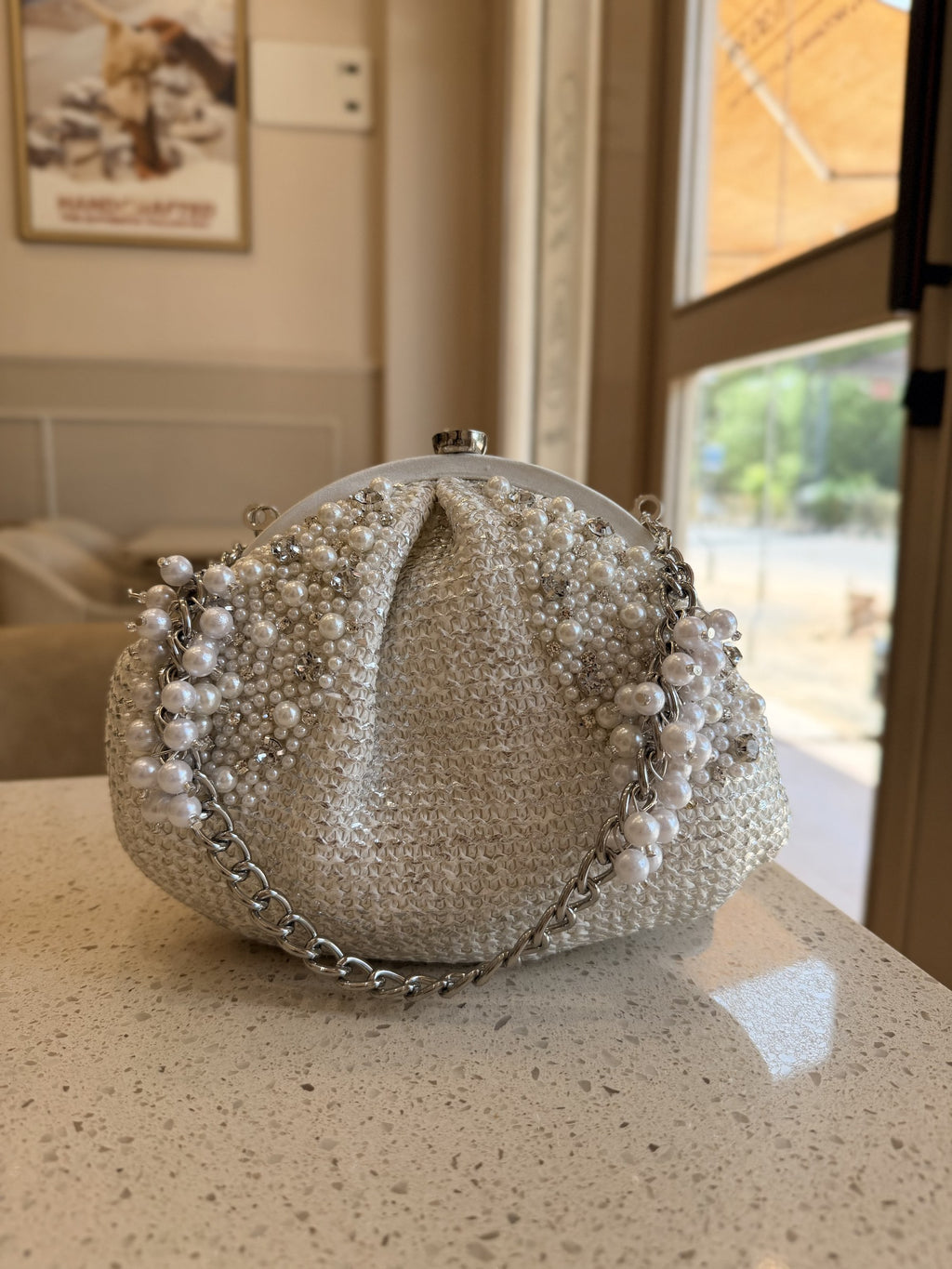 Rear panel view displaying the clean natural jute texture.