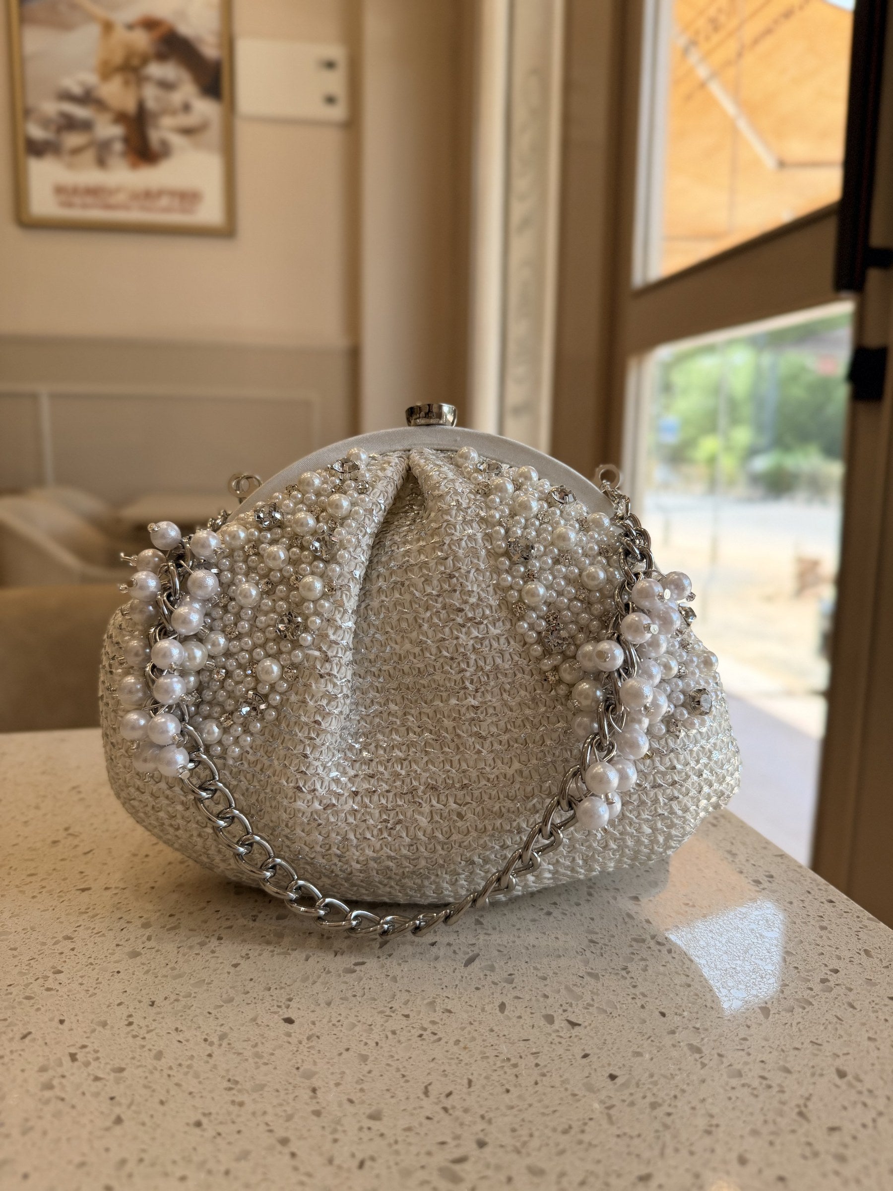 Rear panel view displaying the clean natural jute texture.