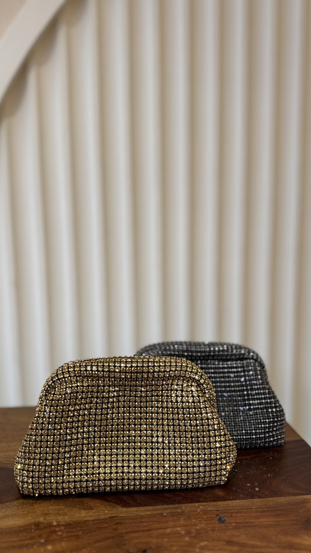 Open view showing the soft lining and spacious smartphone space.